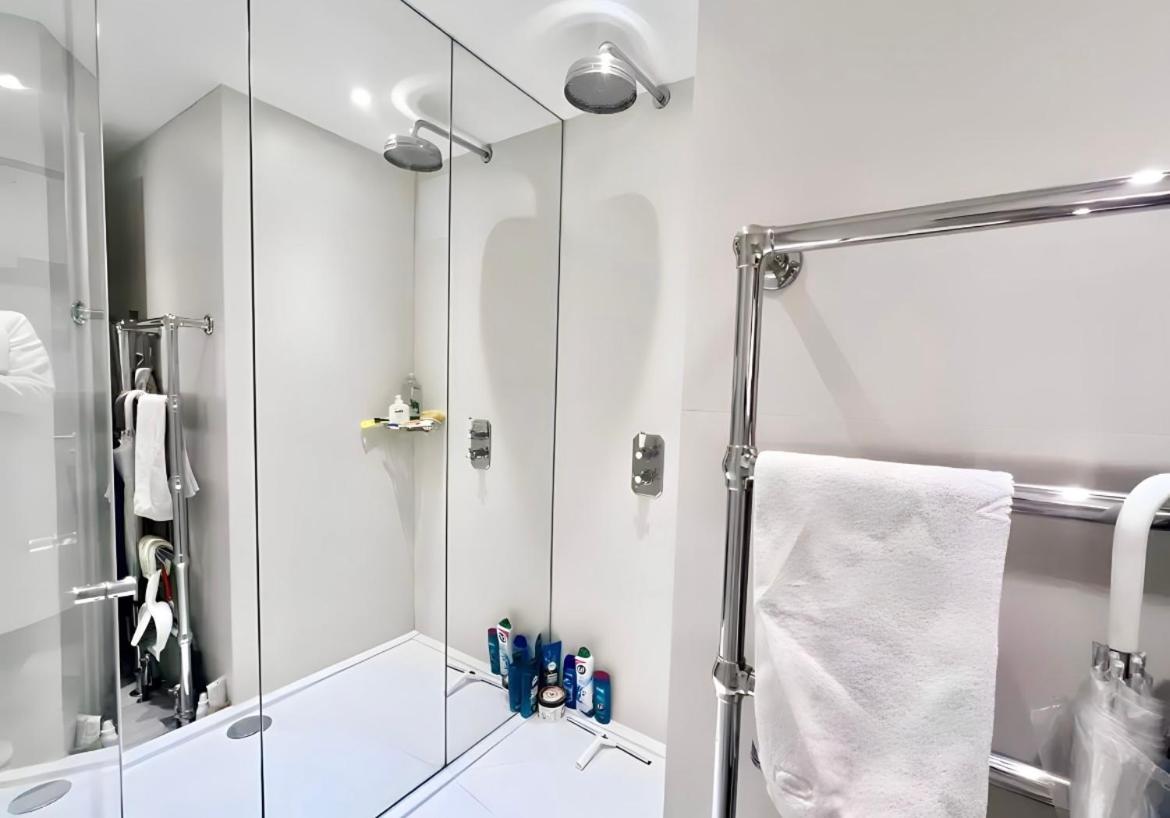 Kensington Luxury Apartments London Bagian luar foto