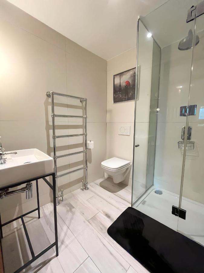 Kensington Luxury Apartments London Bagian luar foto
